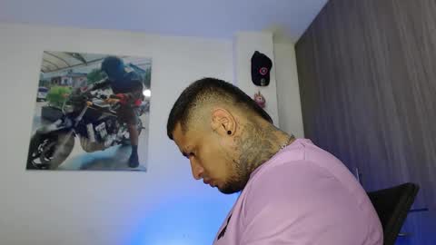 soy_apolo online show from May 21, 10:42 am