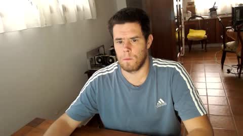 Snapshot of spanishboytenerife chatting on December 6, 9:43 am spanish online show from December 6, 9:43 am