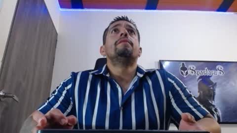     online show from December 4, 6:09 am