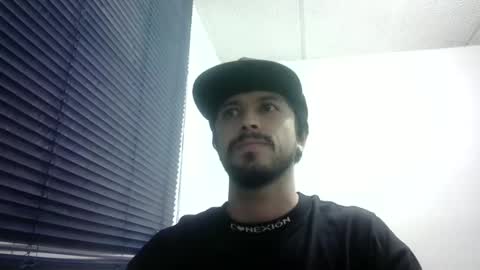 Snapshot of sperm_donor94 chatting on February 28, 5:48 am sperm_donor94 online show from February 28, 5:48 am