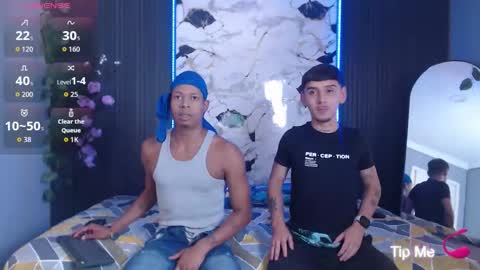 Snapshot of spicyboys_ chatting on September 22, 9:03 pm online show from September 22, 9:03 pm