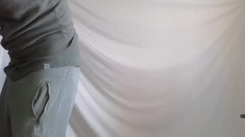 Marco. When Im offline you can view premium content in bio online show from March 5, 9:49 am