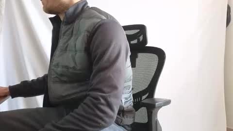 Marco. When Im offline you can view premium content in bio online show from March 22, 9:14 am