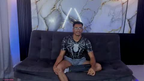 Spider boy online show from May 3, 7:38 pm