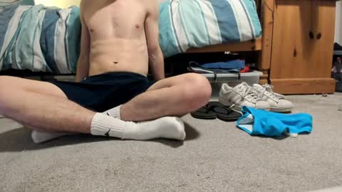 Sportyguy283 online show from March 29, 8:31 pm