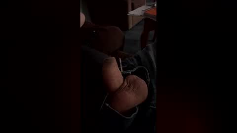 squirrlycock1 online show from May 18, 11:31 pm
