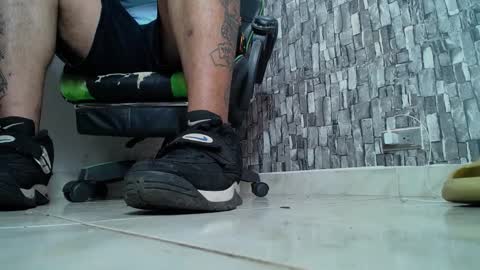 sr master cum its my old account online show from March 9, 3:49 pm