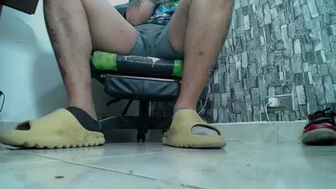 sr master cum its my old account online show from February 9, 1:56 am