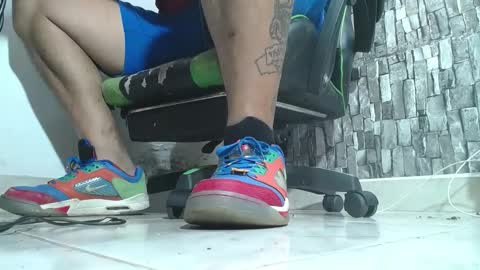 sr master cum its my old account online show from October 28, 9:17 pm