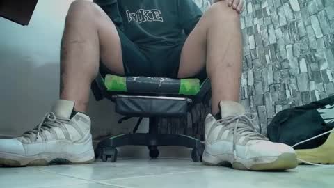 sr master cum its my old account online show from January 22, 4:55 am