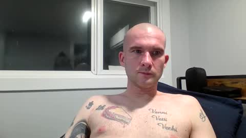 sscccooottt online show from January 7, 2:05 am