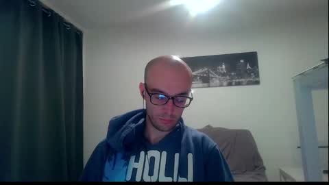 Snapshot of ssenzo chatting on February 23, 7:14 pm ssenzo online show from February 23, 7:14 pm