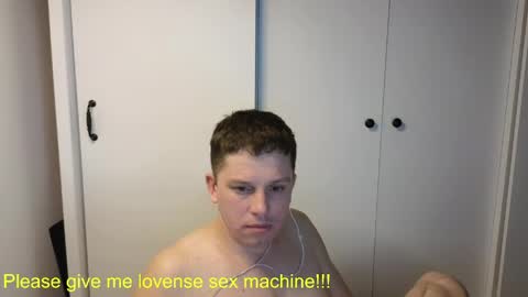 st1vemaster01 online show from April 7, 5:24 pm