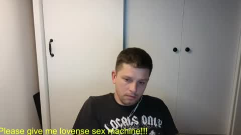 st1vemaster01 online show from June 11, 2:48 pm