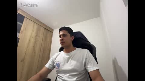 Snapshot of stan_will chatting on January 30, 4:37 am Stan online show from January 30, 4:37 am