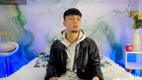 Steev online show from March 3, 3:25 am