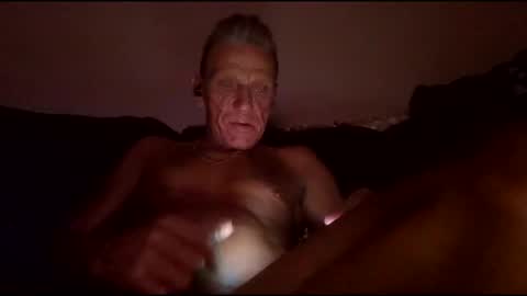 stefy1037 online show from February 20, 9:22 am