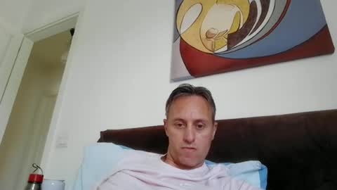 sten015 online show from June 3, 12:29 pm
