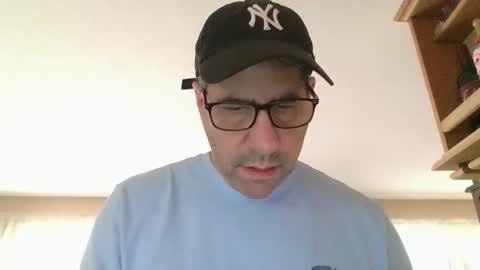 stephenhal9 online show from October 24, 3:58 pm