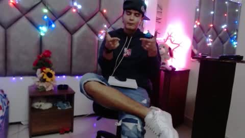 Steve Hotman  online show from March 8, 1:37 pm