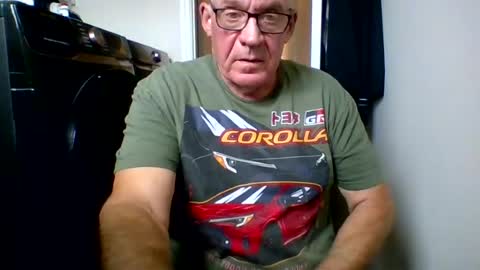 stevejons47 online show from August 5, 5:29 pm