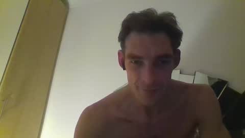 stevieg696969 online show from November 11, 10:15 pm