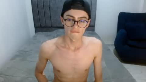 stiv_grant online show from June 22, 3:25 am