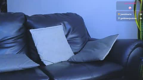 Stiven Montiel online show from October 6, 3:49 pm