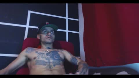 stiven online show from November 25, 7:10 am