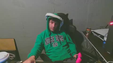 stonedpanda77 online show from December 19, 5:40 am