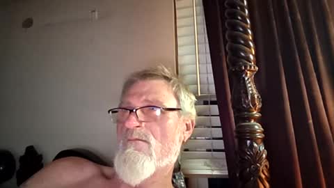 stonerplaytime online show from August 8, 5:03 am