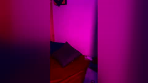 stonnybalbo online show from April 4, 6:10 am