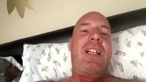 Stoodley22 online show from September 29, 2:57 pm