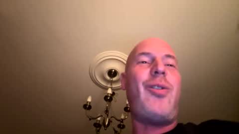 Stoodley22 online show from October 3, 6:57 pm