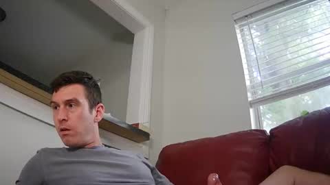 Snapshot of str8stuntcox chatting on October 19, 8:56 pm Str8StuntCox online show from October 19, 8:56 pm
