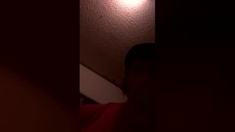 straydog007 online show from April 13, 10:27 am