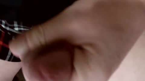 Snapshot of strokinky chatting on October 19, 6:07 am Diamond Hunter online show from October 19, 6:07 am