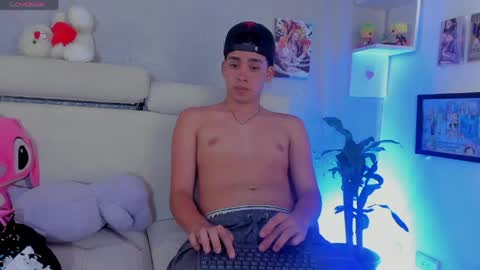 strong_rock69 online show from May 6, 8:53 pm