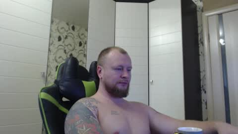 Alex online show from October 28, 8:28 am