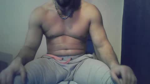 Snapshot of studdotcom chatting on February 12, 7:56 pm Ero online show from February 12, 7:56 pm
