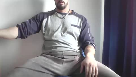 Snapshot of studdotcom chatting on February 23, 9:06 am Ero online show from February 23, 9:06 am