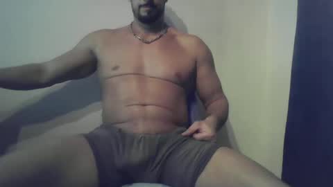 Snapshot of studdotcom chatting on December 27, 7:35 pm Ero online show from December 27, 7:35 pm