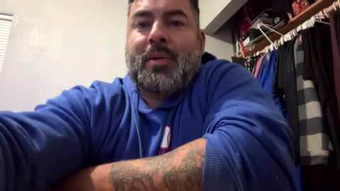 suavecito67 online show from December 17, 4:42 am