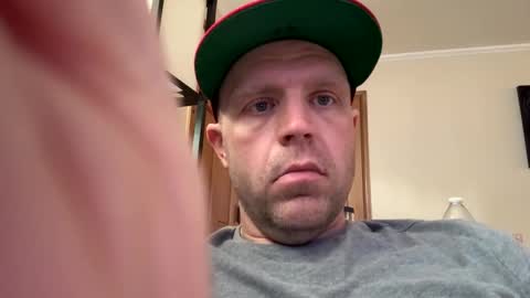submissivebrett381 online show from June 6, 2:45 pm