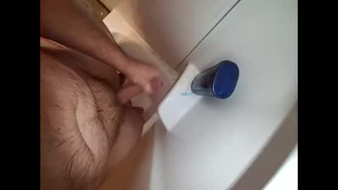 suck_me810555 online show from February 15, 6:38 pm