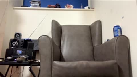 suckcockyh online show from December 14, 2:40 am