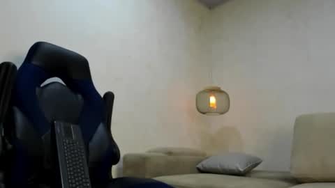 Snapshot of sukuna_hara chatting on September 23, 1:38 am sukuna_hara online show from September 23, 1:38 am