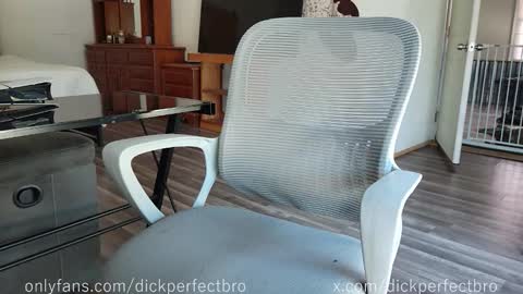 sunny valentine online show from November 2, 3:38 pm