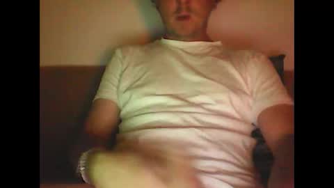 Snapshot of sunnygun0 chatting on October 4, 6:46 pm sunnygun0 online show from October 4, 6:46 pm