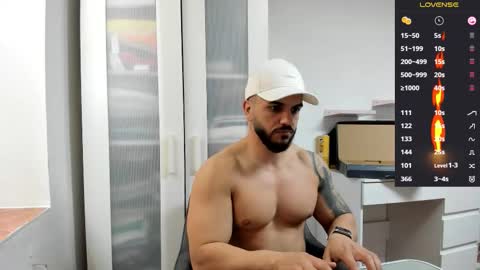 supermanboyxxl online show from March 12, 8:44 am